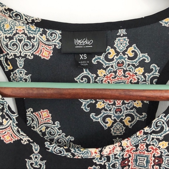 Mossimo racerback tank - Picture 4 of 5